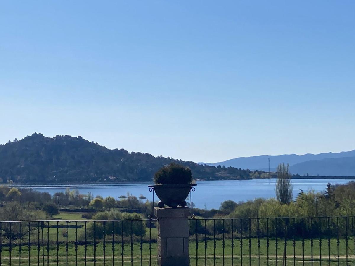 Los Cedros, Gran Chalet Con Piscina Y Apartamento En Navacerrada Eksteriør billede