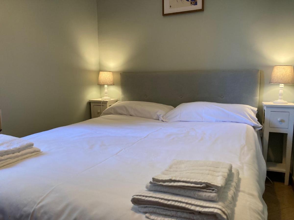 Los Cedros, Gran Chalet Con Piscina Y Apartamento En Navacerrada Eksteriør billede