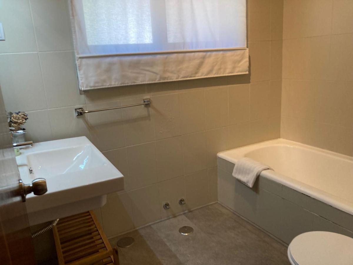 Los Cedros, Gran Chalet Con Piscina Y Apartamento En Navacerrada Eksteriør billede