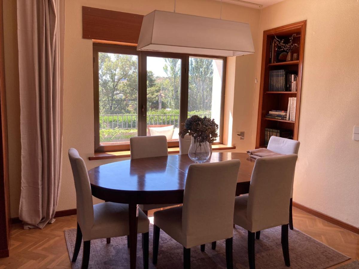Los Cedros, Gran Chalet Con Piscina Y Apartamento En Navacerrada Eksteriør billede