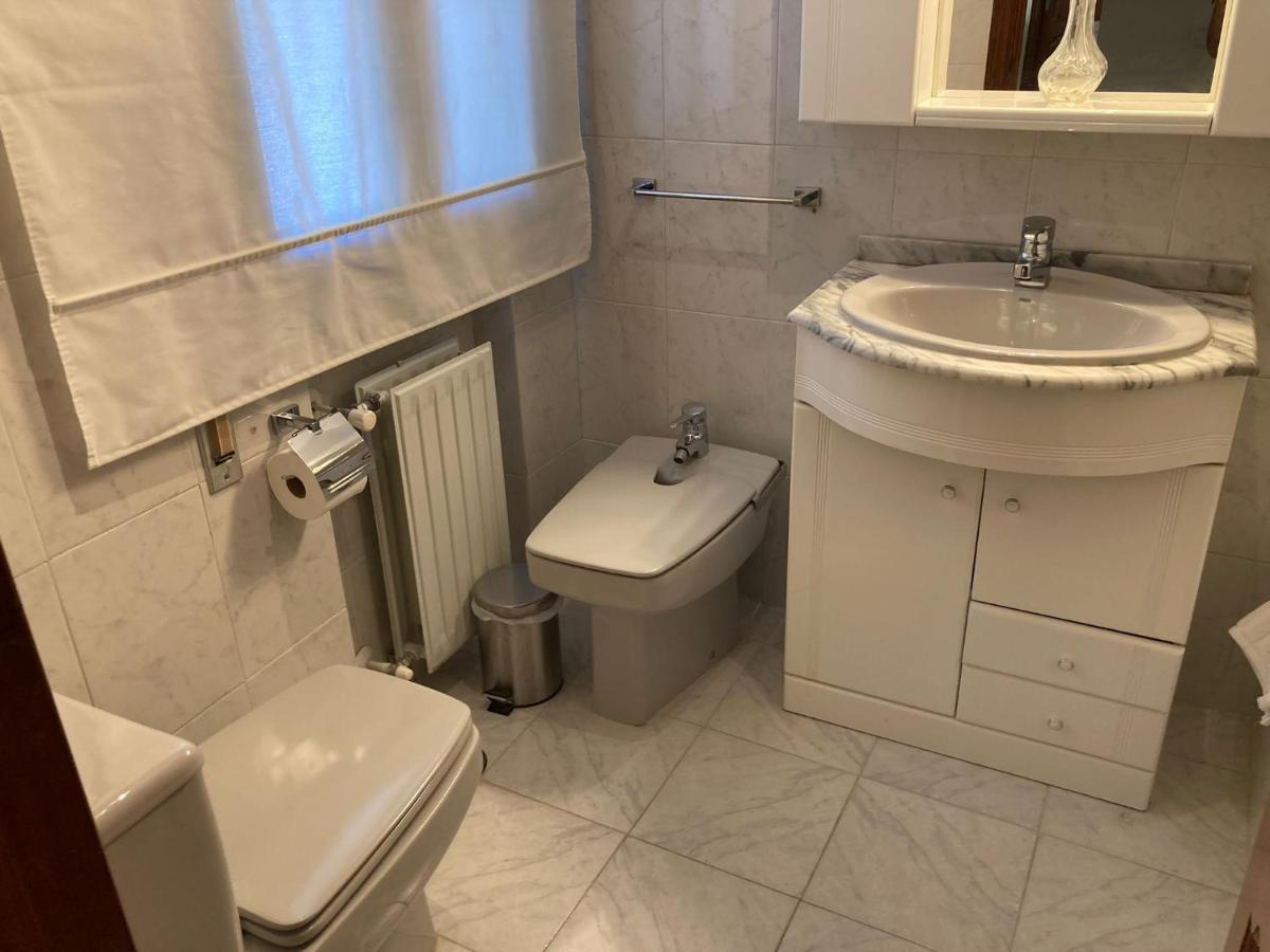 Los Cedros, Gran Chalet Con Piscina Y Apartamento En Navacerrada Eksteriør billede